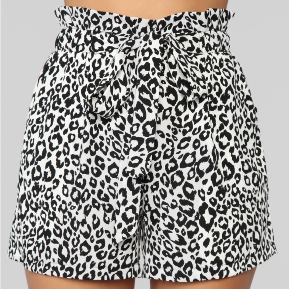 Tie waist shorts